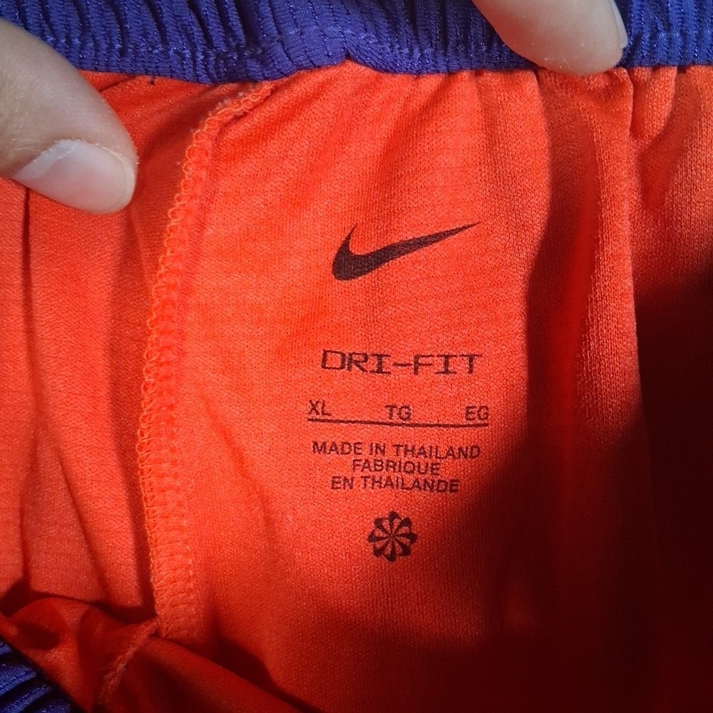 Nike Basketball Shorts Men XL Dry Fit Red Purple Black Stretchable Wiht Pockets - Picture 6 of 6